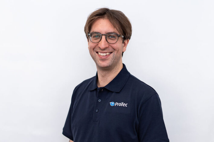 Vertriebsleiter Darius Eck 